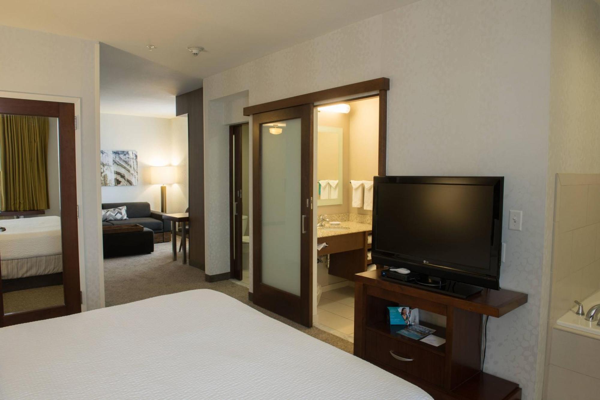 สปริงฮิลล์ สวีท โลแกน Hotel ภายนอก รูปภาพ